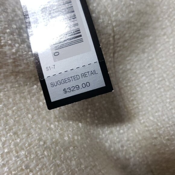 Tahari 3 Piece Set - Long Jacket with lovely brooch pin and skirt size 16 NWT - Picture 12 of 16